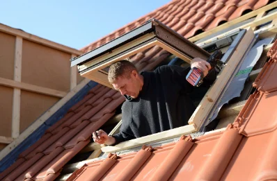 Pose de fenêtres de toit Velux à Buzon